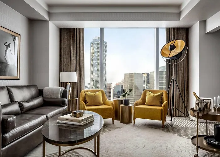 Corner King Suite